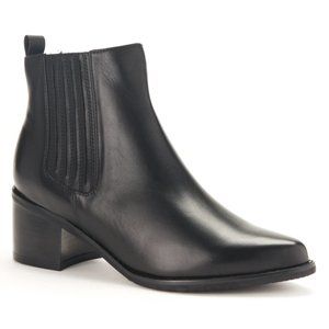 Waterproof Leather Boots (Blondo Elvina 7.5)